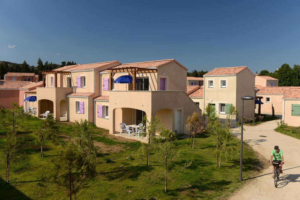 بارادو Residence Odalys Le Mas Des Alpilles المظهر الخارجي الصورة